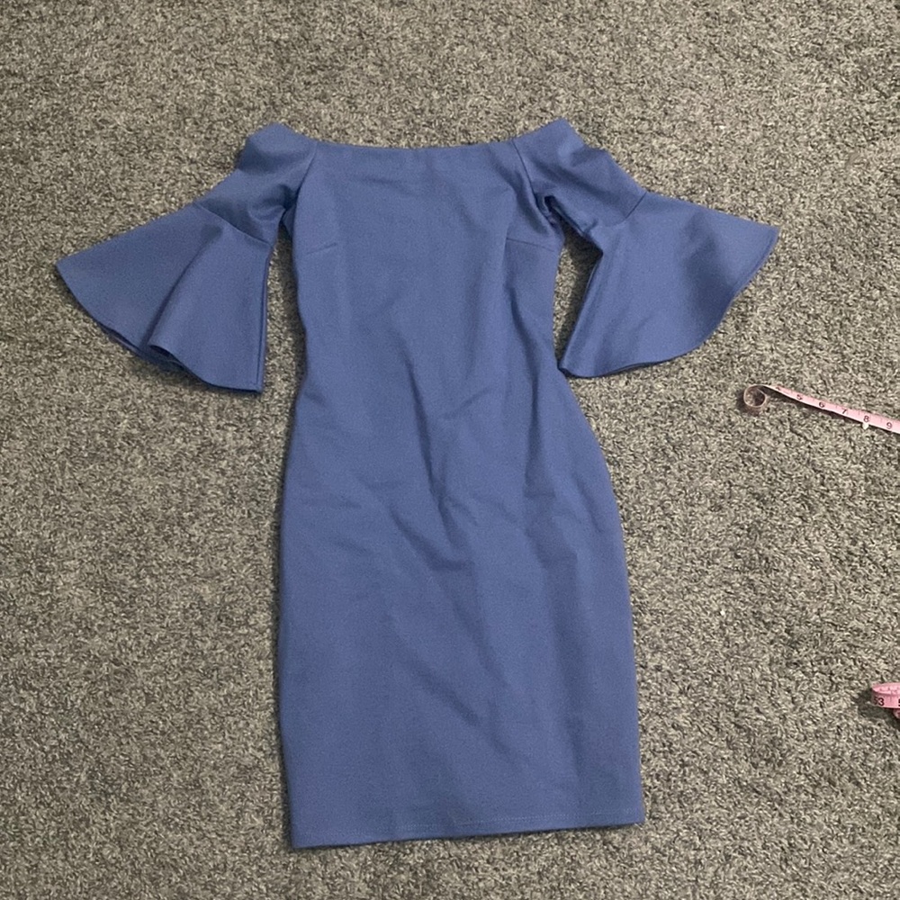 Off shoulder flare sleeve dress